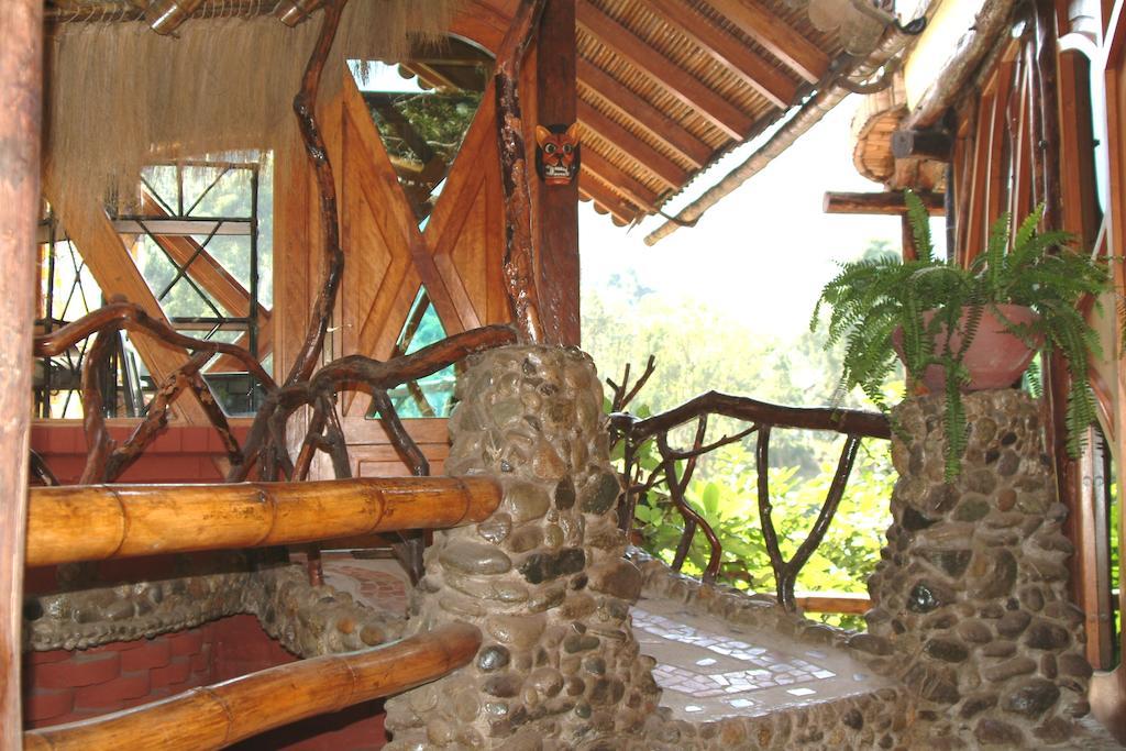 Finca Chamanapamba Guest House Baños Exterior foto